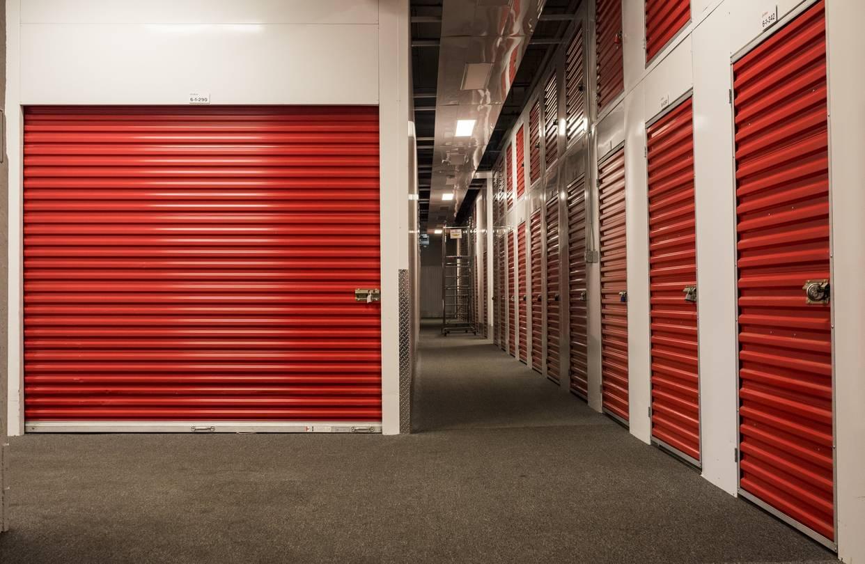 self storage in al ghadeer village